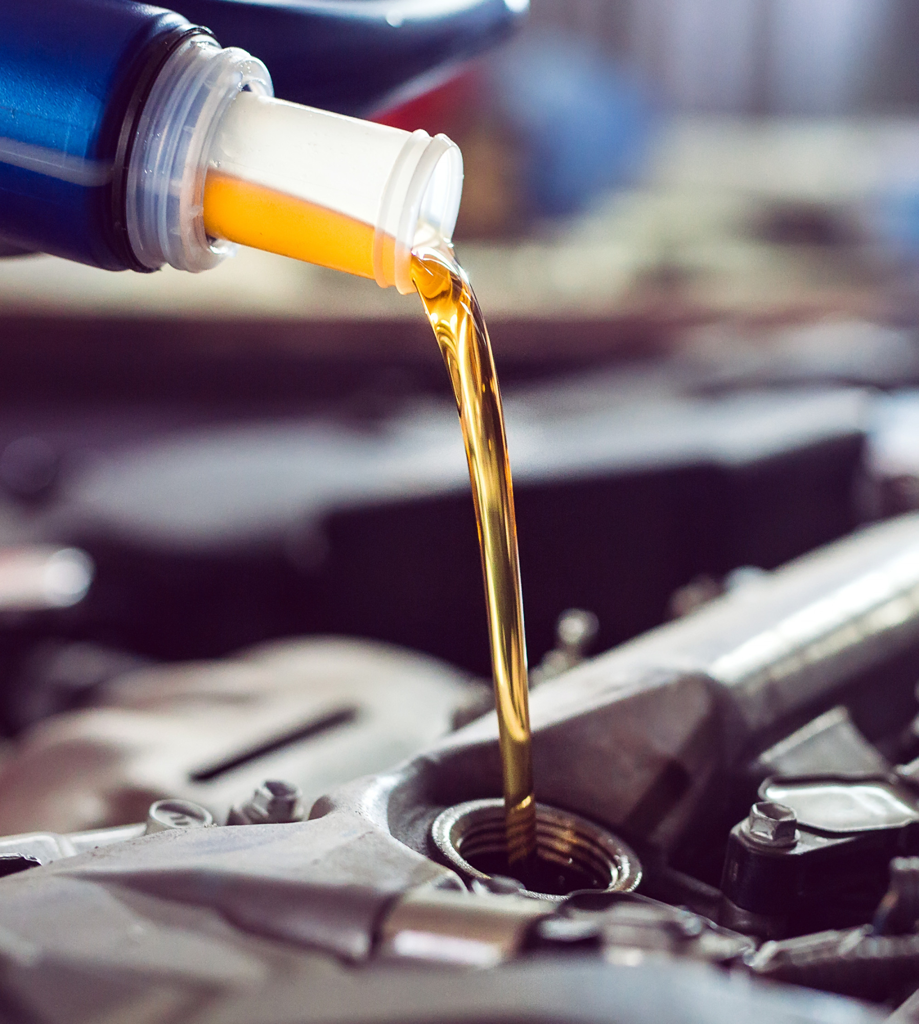 Vidange moteur automobile réalisée dans l’atelier de Garage Planuya